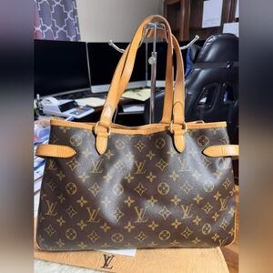 Authentic Louis vuitton Batignoles Horizontal shoulder or Handbag